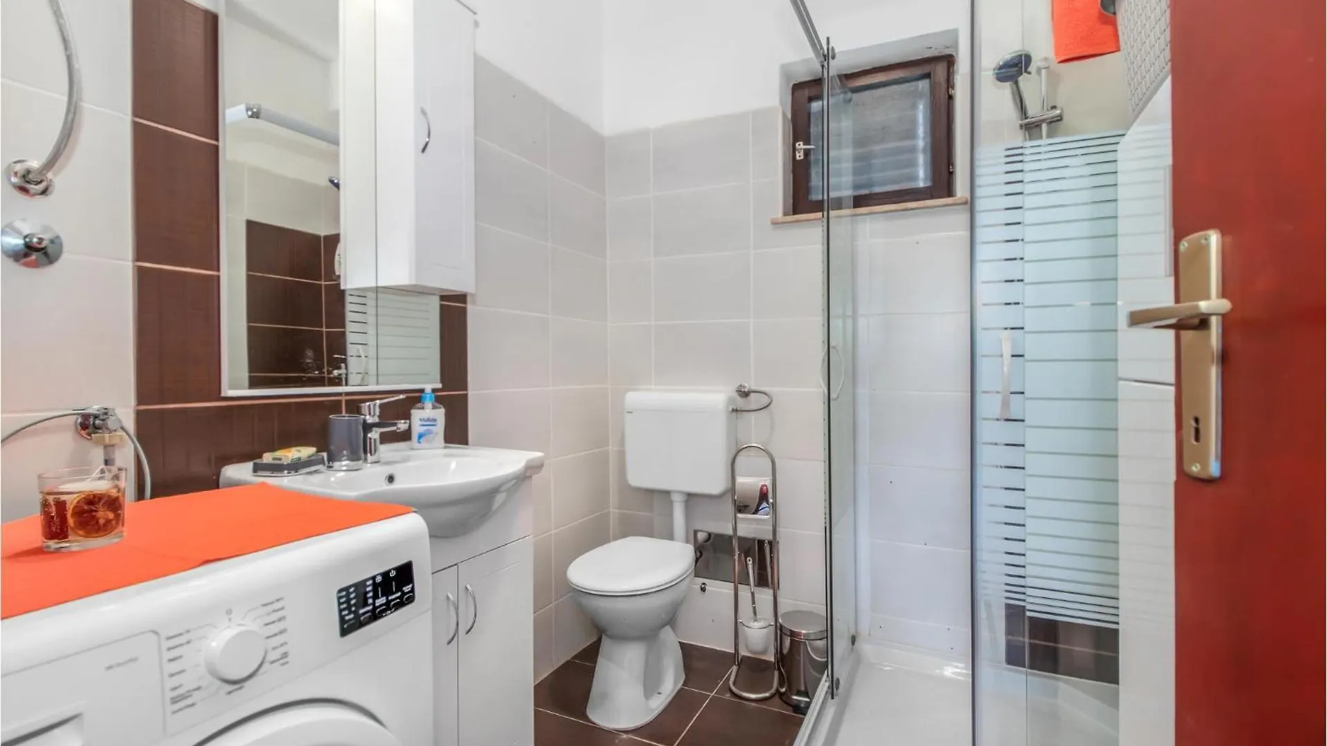 3 Bedroom Stunning Apartment In Novi Vinodolski Donji Zagon
